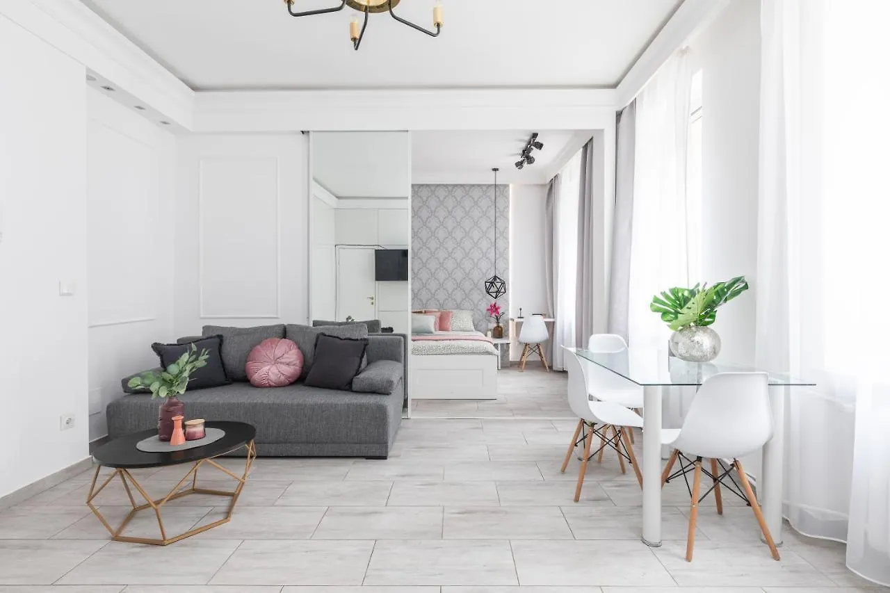 Apartment Superapart Chmielna 73A, City Center Warsaw Poland